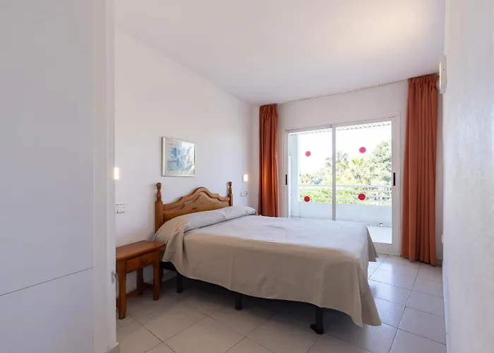 Rentalmar Royal سالو