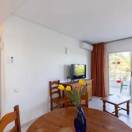 Rentalmar Royal Apartment *