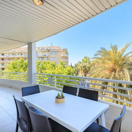 Rentalmar Royal Apartment *